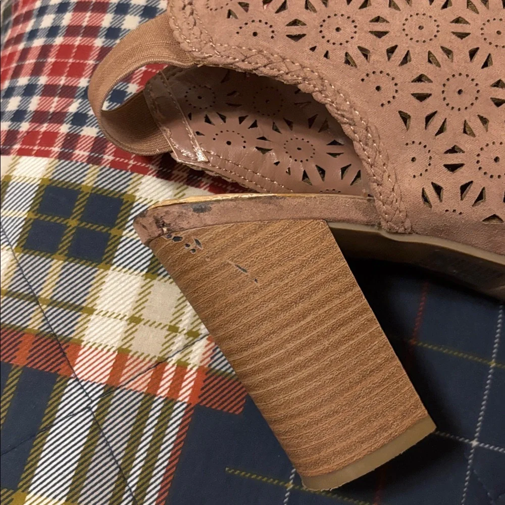 LC Lauren Conrad Taupe Laser-Cut Peep-Toe Block Heel Booties - Picture 4 of 7